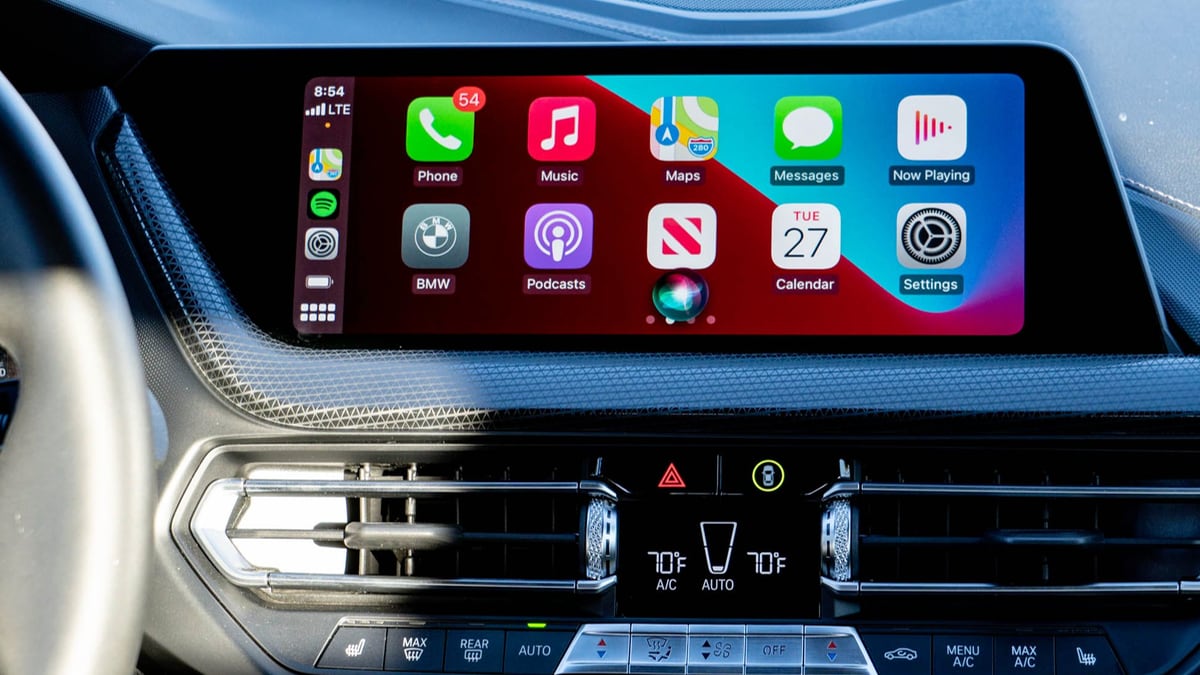 Tesla does not include CarPlay and Android support