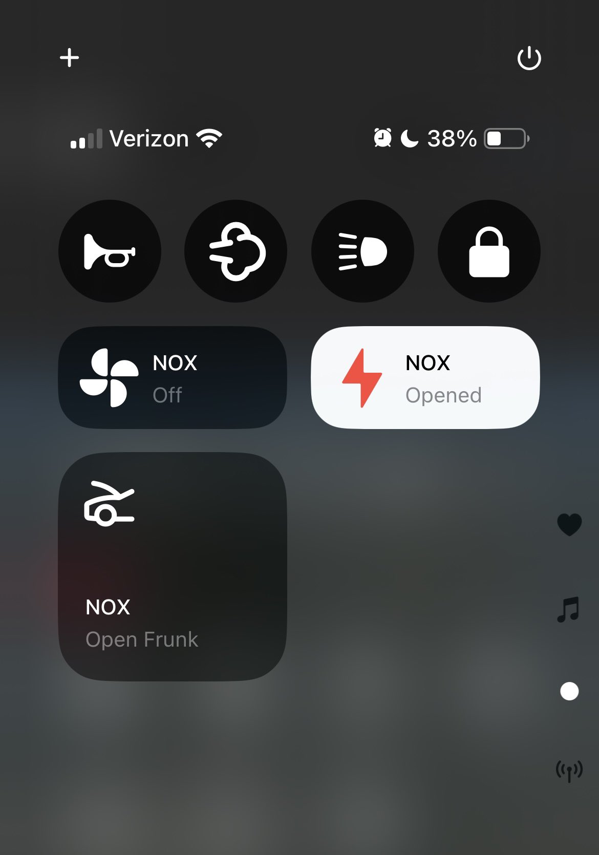 Tesla iPhone Control Center Support feature in update 4.38.0