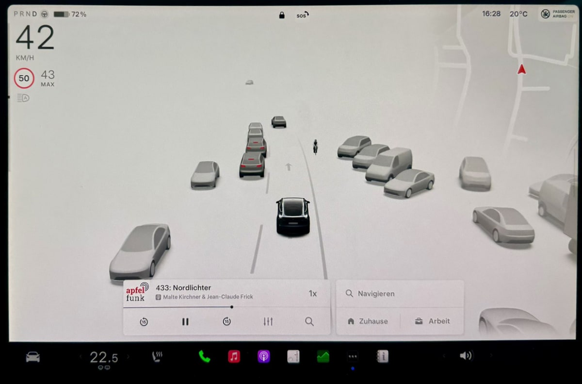 Tesla Improved Autopilot Visualizations feature in update 2024.14.8