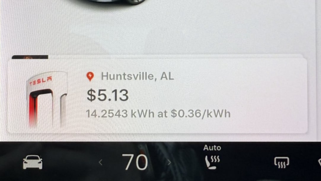 Tesla Supercharger Notification feature in update 2025.2.6