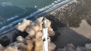 SpaceX to Land on Mars by Late 2026 With Tesla's Optimus