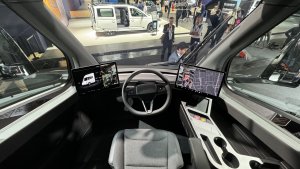 Tesla Shows Off Tesla Semi Improvements: Sleeper Cab, New Suspension, European Market Changes